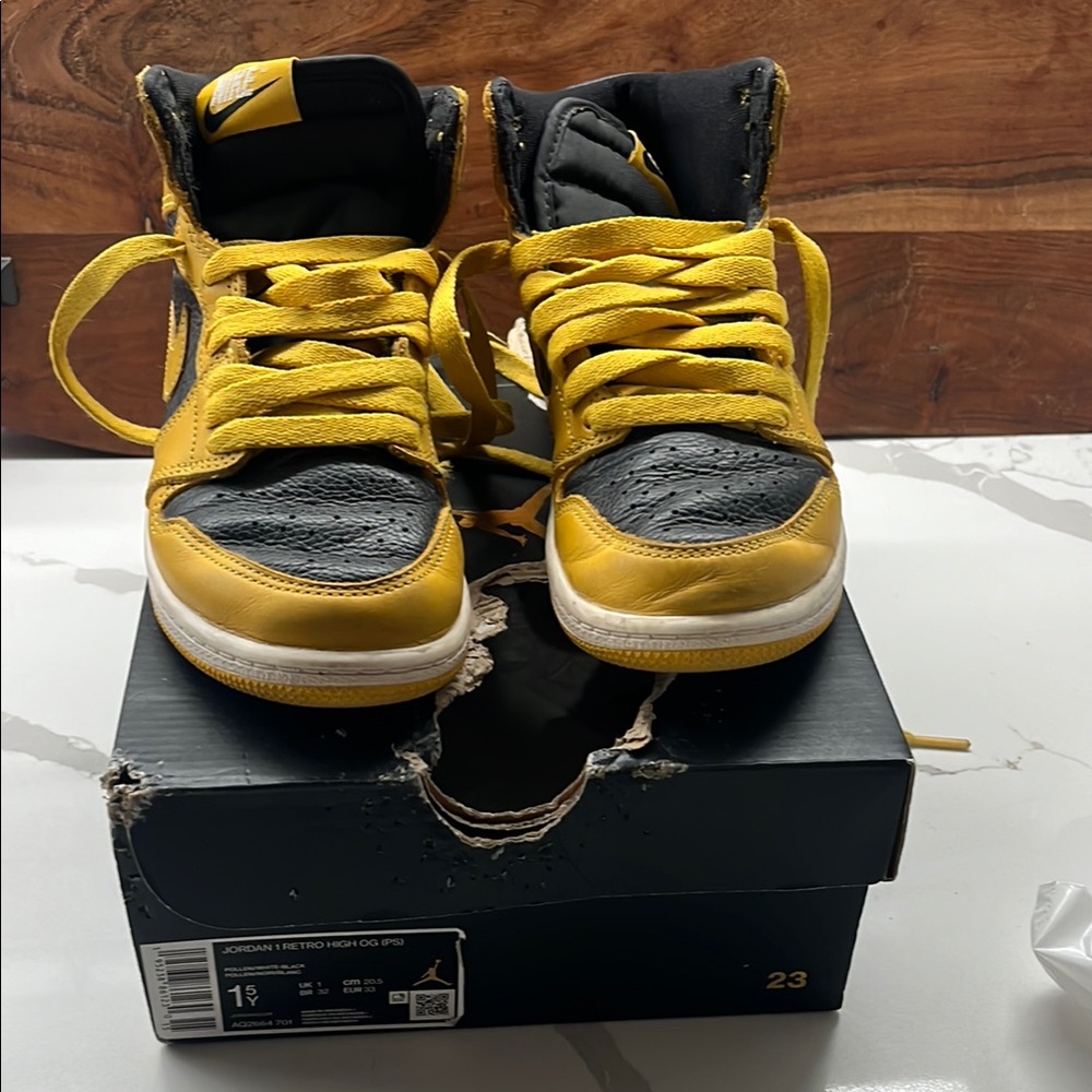 Nike Yellow and Black High-Top Sneakers